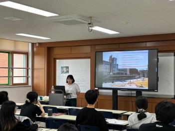 ��������ĭ ���б� ����ȸ ÷���̹���