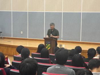 ������ �۰� ��ȭ Ư�� ��û ���� ÷���̹���