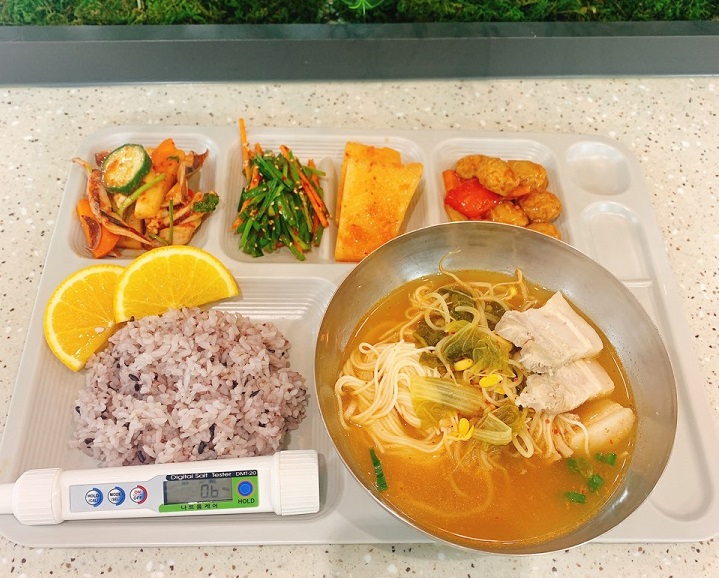 ���Ļ���