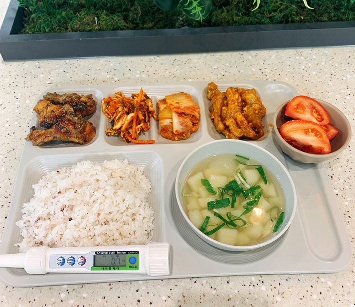 ���Ļ���