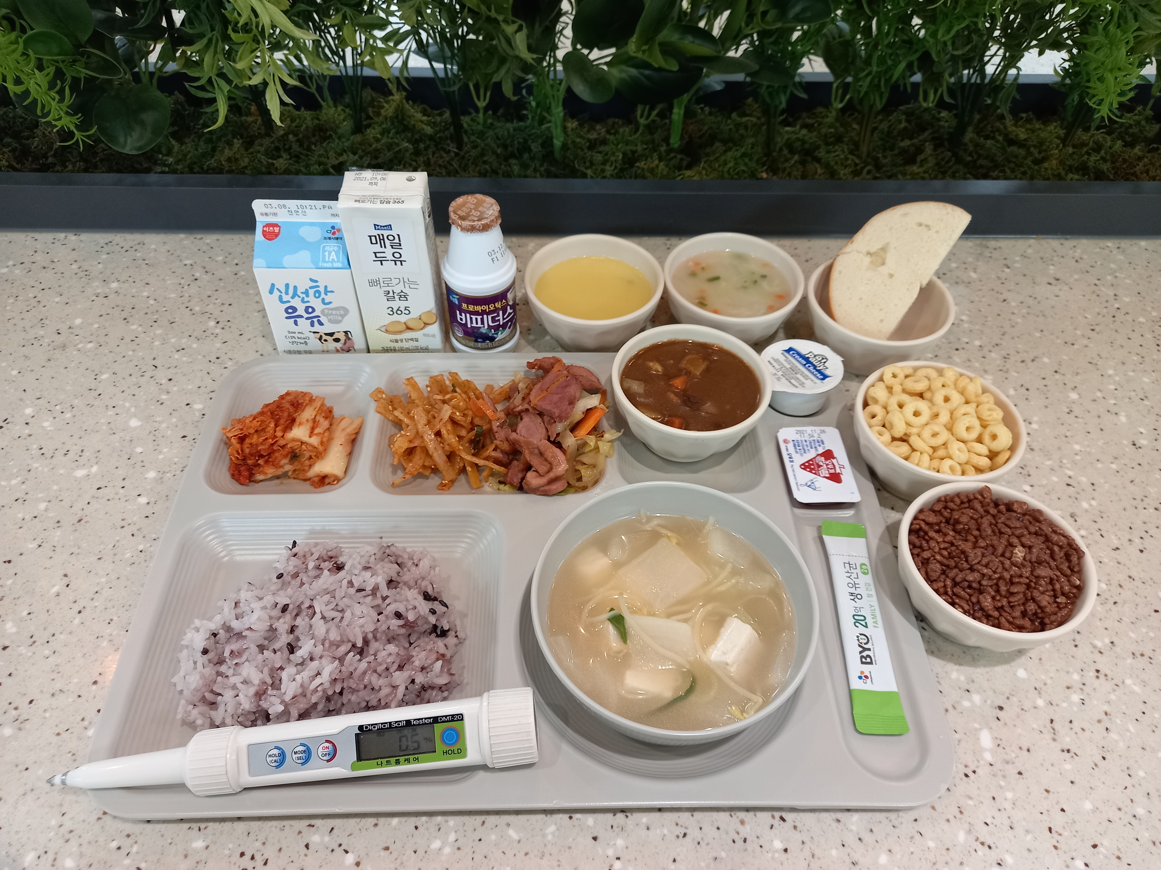 ���Ļ���