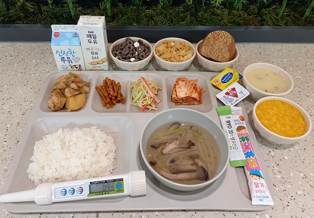 ���Ļ���