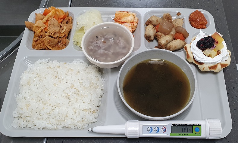 ���Ļ���